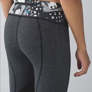 Lululemon Mesh Pace Rival Crop